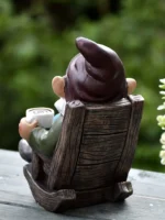 Gnome Relaxing British Cottage Tea - Imagem 3